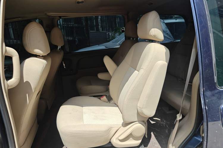 Used Buick GL8 2014 2.4L Classic Edition Interior 4