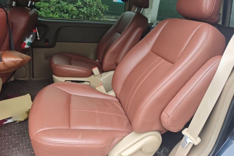 Used Buick GL8 2014 2.4L Classic Edition Interior 4