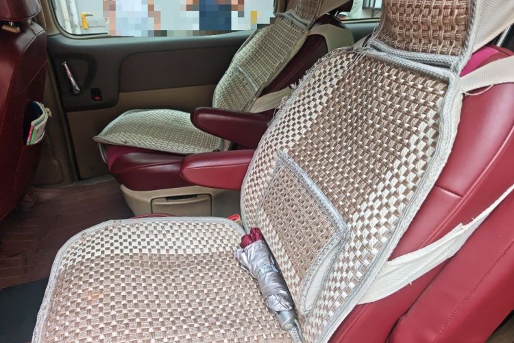 Used Buick GL8 2014 2.4L Classic Edition Interior 4