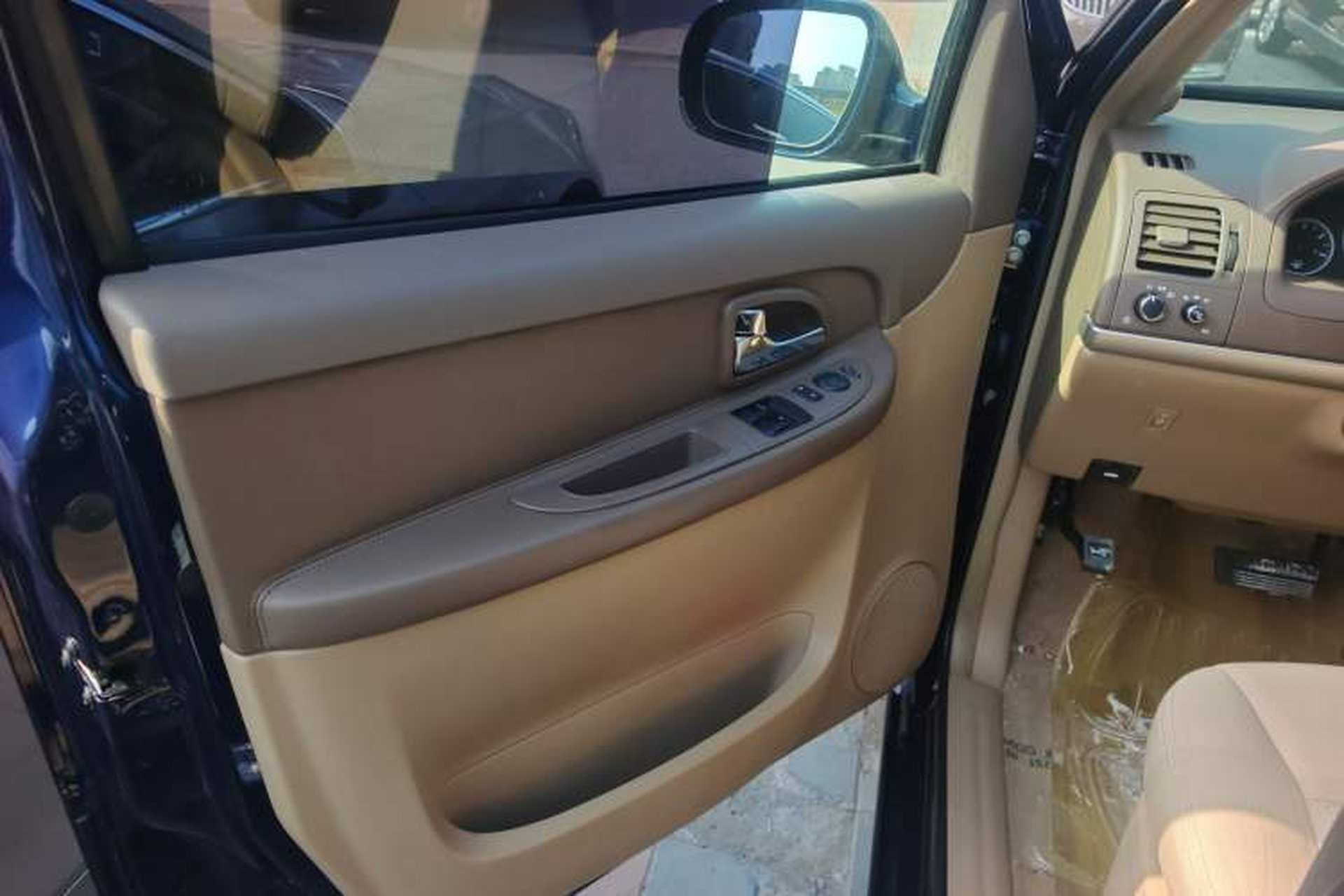 Used Buick GL8 2014 2.4L Classic Edition Interior 4