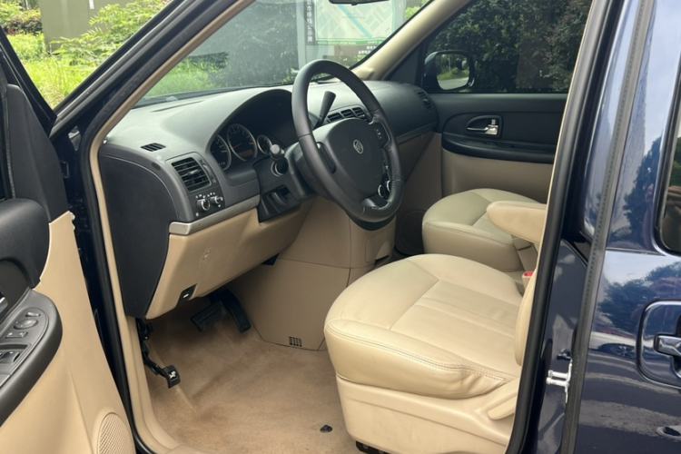 Used Buick GL8 2014 2.4L Executive Edition Interior 5