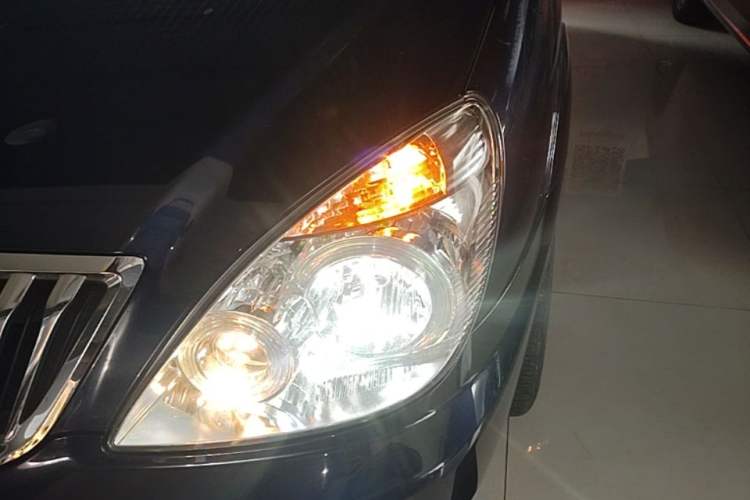 Used Buick GL8 2014 2.4L Classic Edition Left Front Headlight