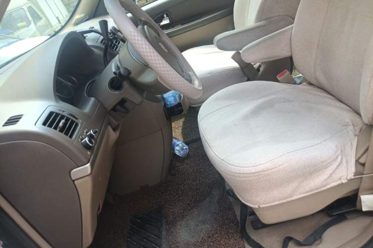 Used Buick GL8 2014 2.4L Comfort Edition Left Front Seat