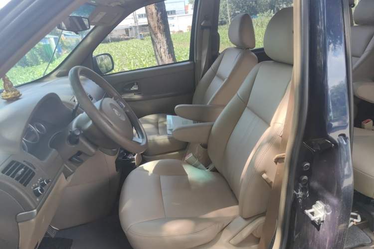Used Buick GL8 2014 2.4L Classic Edition Left Front Seat