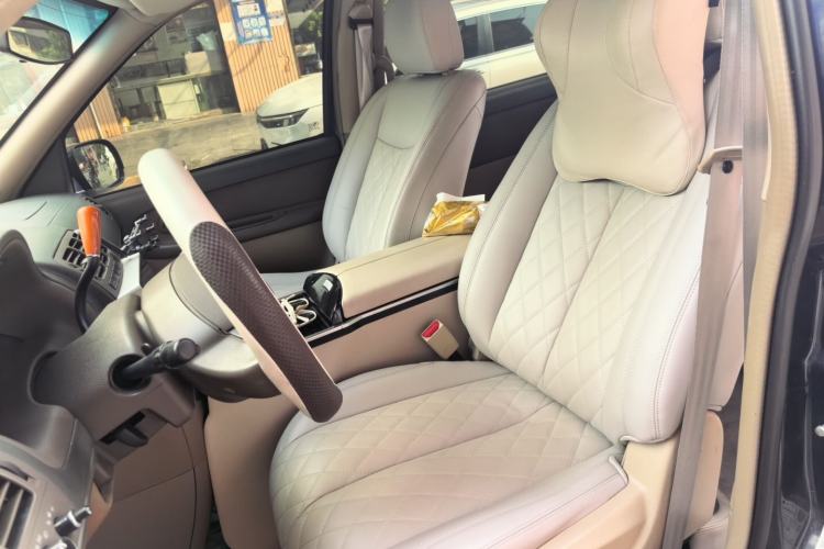 Used Buick GL8 2014 2.4L Classic Edition Left Front Seat