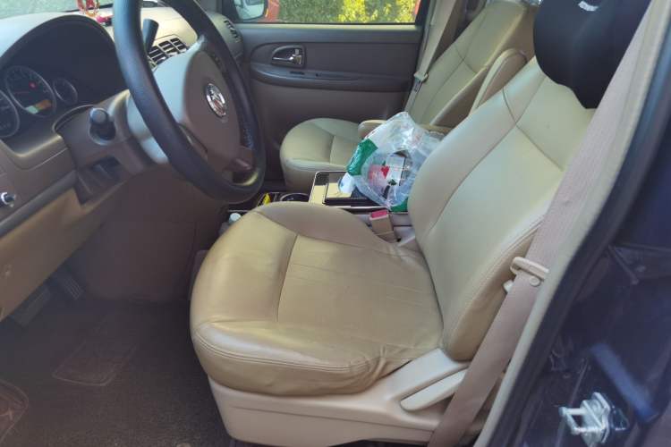 Used Buick GL8 2014 2.4L Classic Edition Left Front Seat