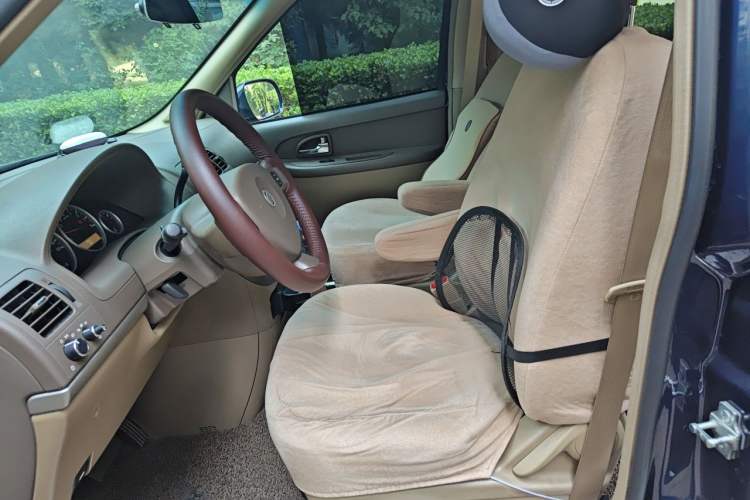 Used Buick GL8 2014 2.4L Classic Edition Left Front Seat
