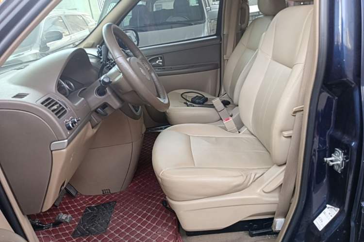 Used Buick GL8 2014 2.4L Classic Edition Left Front Seat