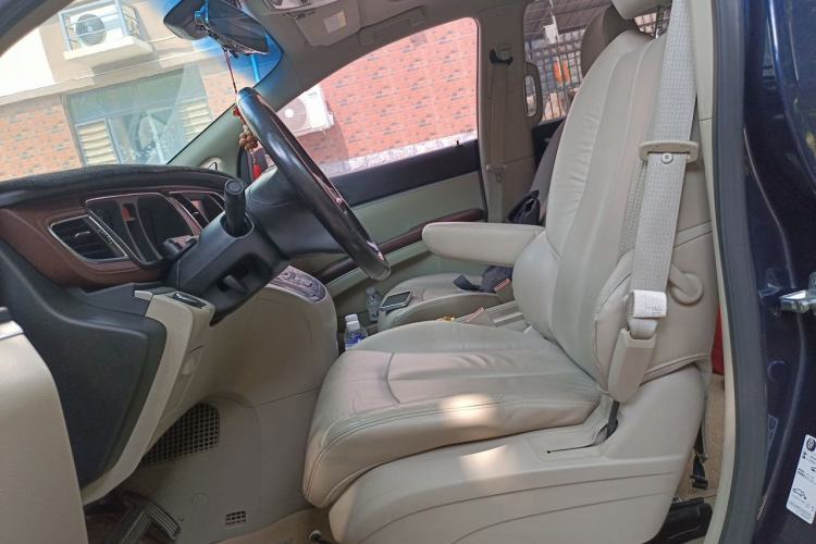 Used Buick GL8 2014 2.4L LT Luxury Business Executive Edition Left Front Seat