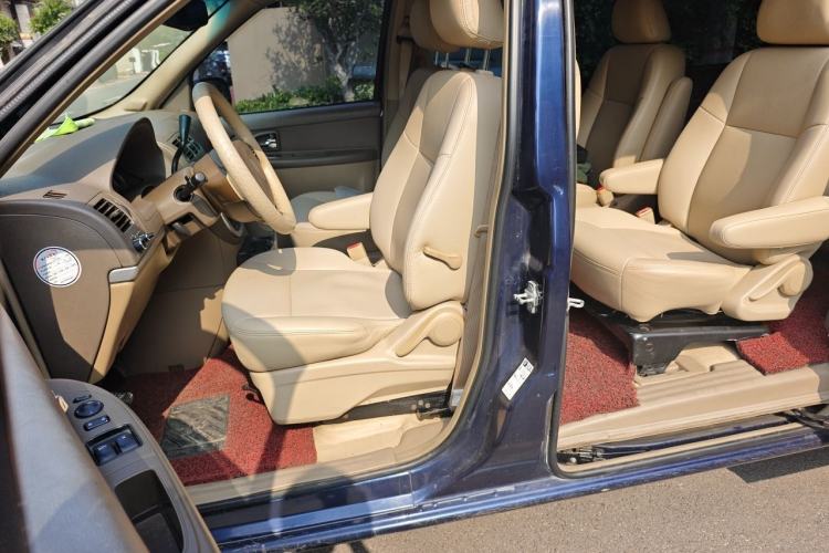 Used Buick GL8 2014 2.4L Classic Edition Left Front Seat
