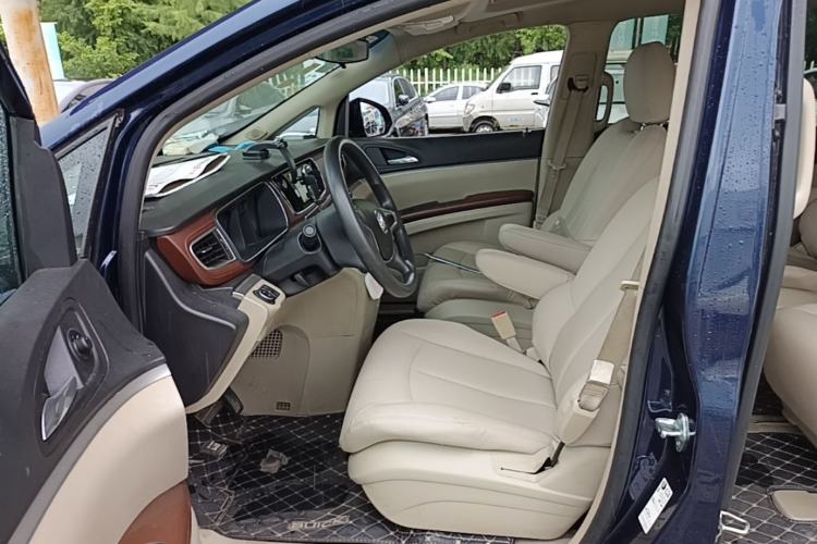 Used Buick GL8 2014 2.4L CT Luxury Business Comfort Edition Left Front Seat