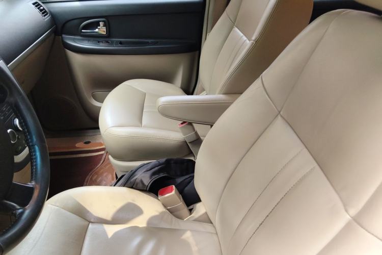 Used Buick GL8 2014 2.4L Executive Edition Left Front Seat
