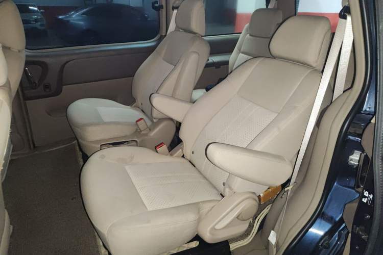 Used Buick GL8 2014 2.4L Comfort Edition Left Rear Seat