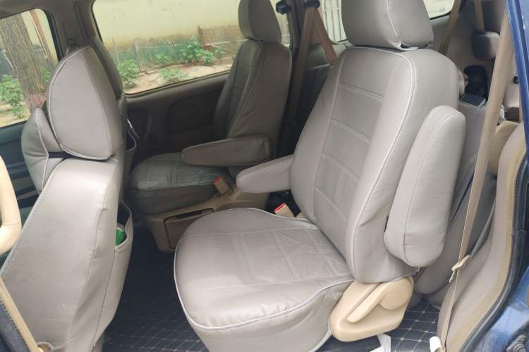 Used Buick GL8 2014 2.4L Classic Edition Left Rear Seat