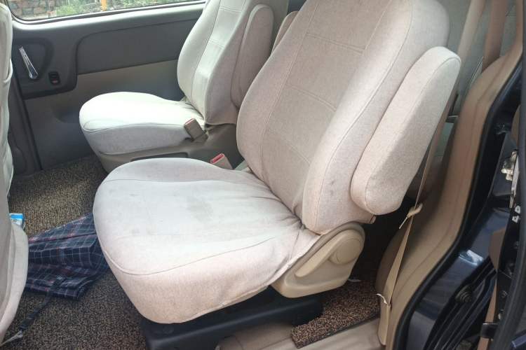 Used Buick GL8 2014 2.4L Comfort Edition Left Rear Seat