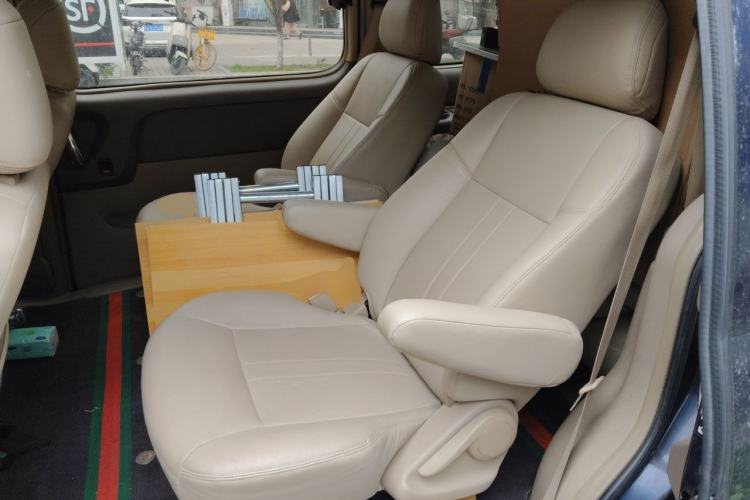 Used Buick GL8 2014 2.4L Comfort Edition Left Rear Seat