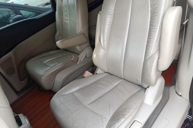 Used Buick GL8 2014 2.4L LT Luxury Business Executive Edition Left Rear Seat