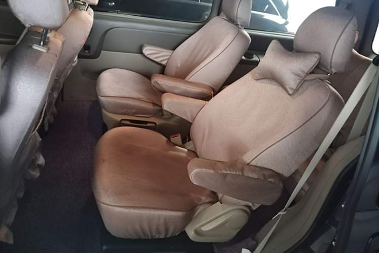 Used Buick GL8 2014 2.4L Classic Edition Left Rear Seat