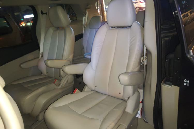 Used Buick GL8 2014 3.0L GT Luxury Business Haoya Edition Left Rear Seat