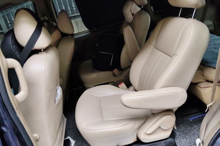 Used Buick GL8 2014 2.4L Classic Edition Left Rear Seat