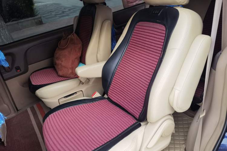 Used Buick GL8 2014 2.4L Comfort Edition Left Rear Seat