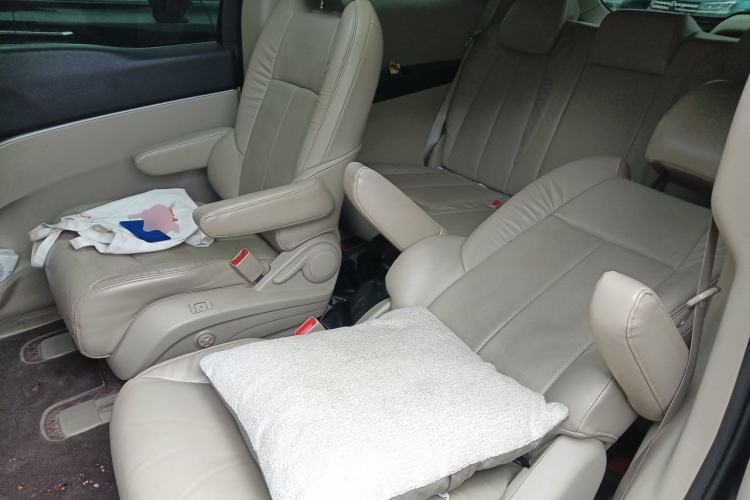 Used Buick GL8 2014 3.0L XT Luxury Business Flagship Edition Left Rear Seat