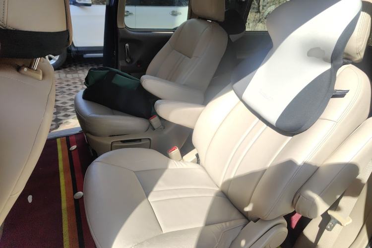 Used Buick GL8 2014 2.4L Classic Edition Left Rear Seat