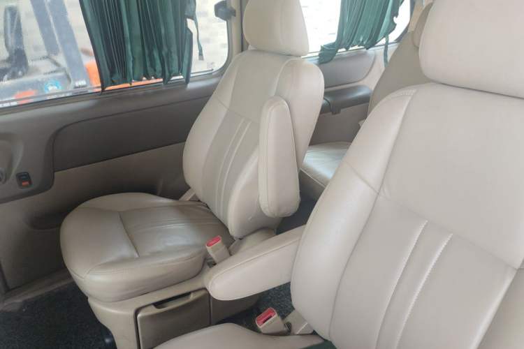 Used Buick GL8 2014 2.4L Classic Edition Left Rear Seat