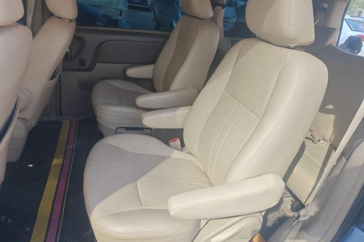 Used Buick GL8 2014 2.4L Classic Edition Left Rear Seat