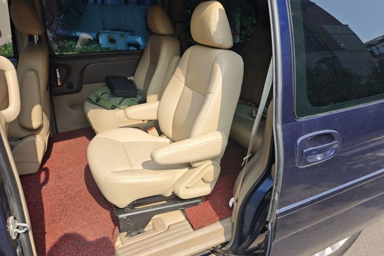 Used Buick GL8 2014 2.4L Classic Edition Left Rear Seat