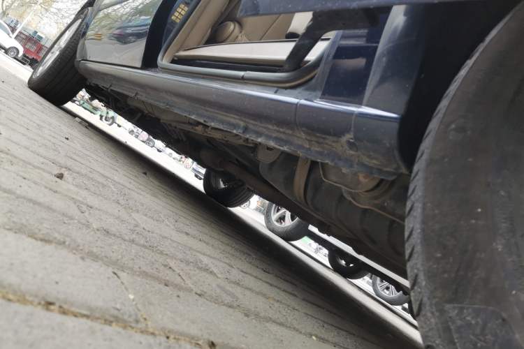 Used Buick GL8 2014 2.4L Classic Edition Left Side Sill