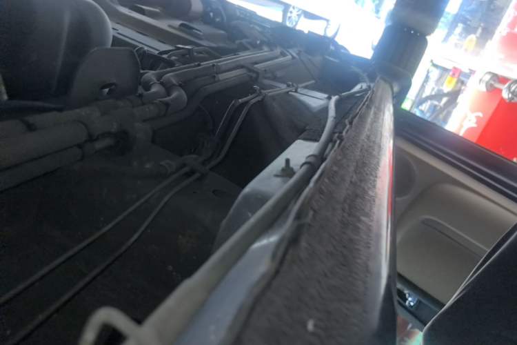 Used Buick GL8 2014 2.4L Executive Edition Left Side Sill