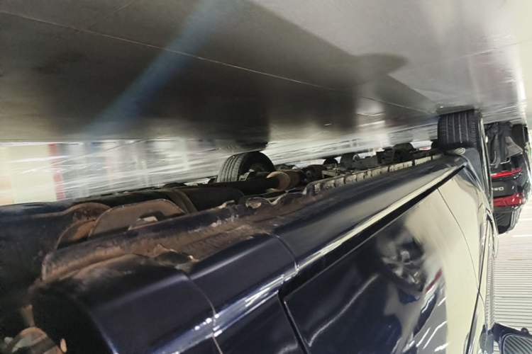 Used Buick GL8 2014 2.4L Classic Edition Left Side Sill