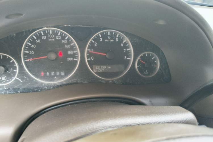 Used Buick GL8 2014 2.4L Classic Edition Odometer Close Up