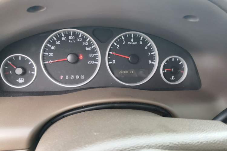 Used Buick GL8 2014 2.4L Classic Edition Odometer Close Up