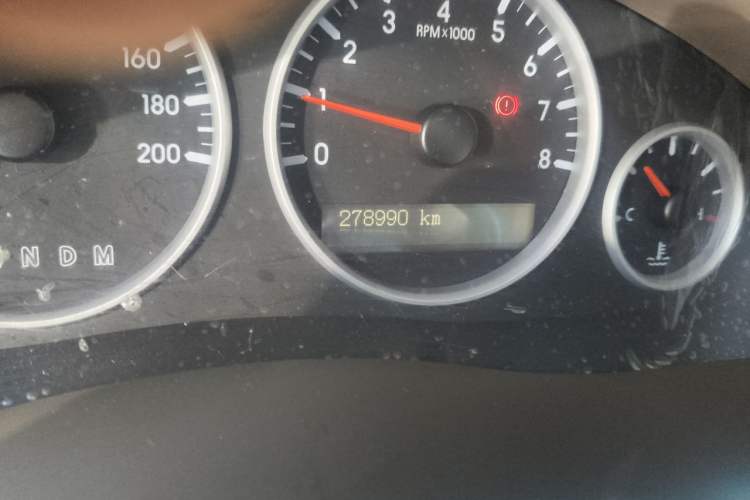 Used Buick GL8 2014 2.4L Comfort Edition Odometer Close Up
