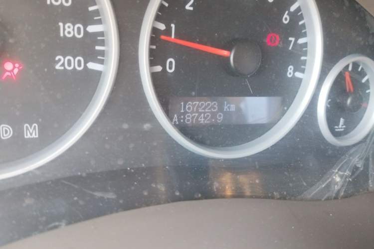 Used Buick GL8 2014 2.4L Classic Edition Odometer Close Up