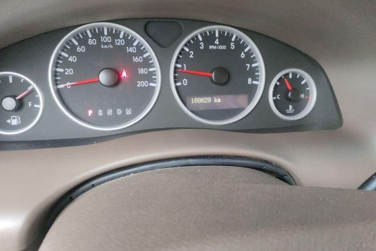 Used Buick GL8 2014 2.4L Comfort Edition Odometer Close Up