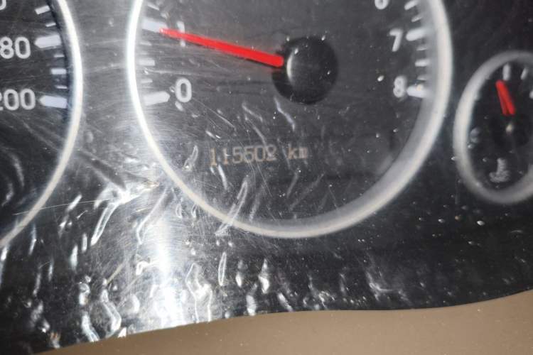 Used Buick GL8 2014 2.4L Comfort Edition Odometer Close Up