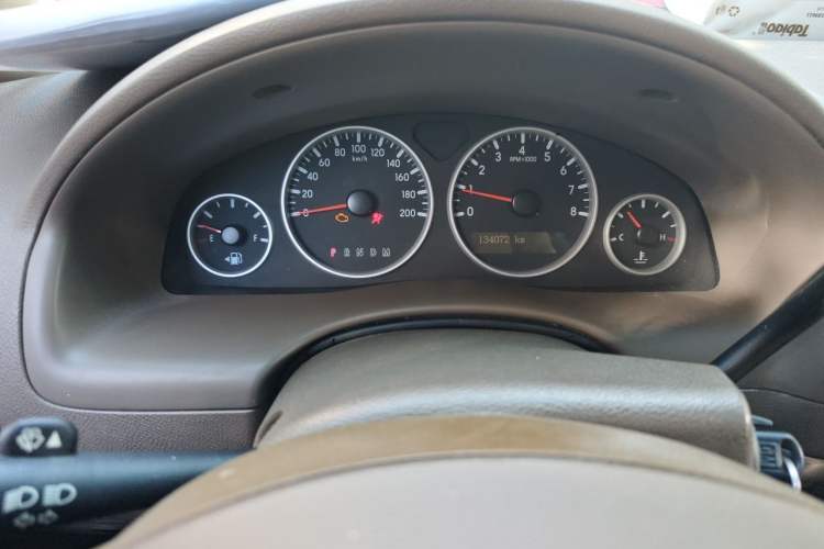 Used Buick GL8 2014 2.4L Comfort Edition Odometer Close Up