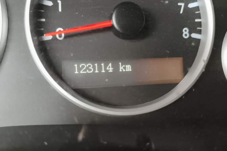 Used Buick GL8 2014 2.4L Comfort Edition Odometer Close Up