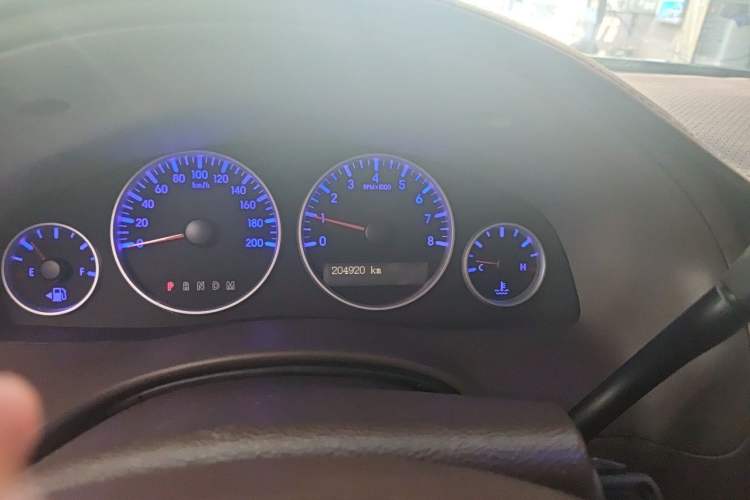Used Buick GL8 2014 2.4L Comfort Edition Odometer Close Up