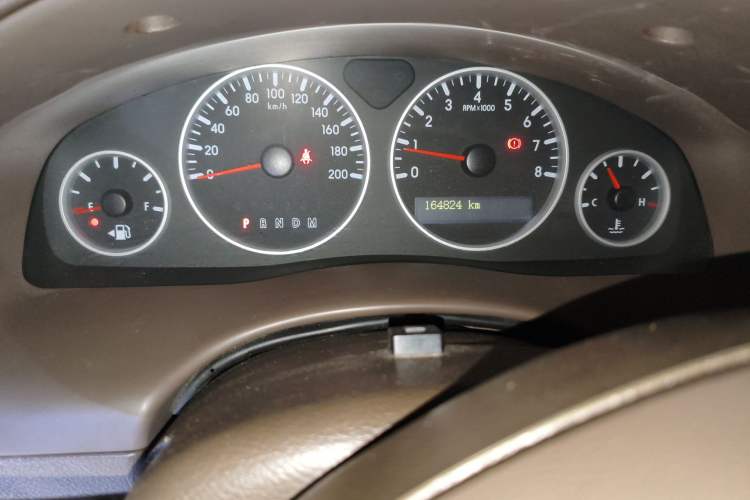 Used Buick GL8 2014 2.4L Comfort Edition Odometer Close Up