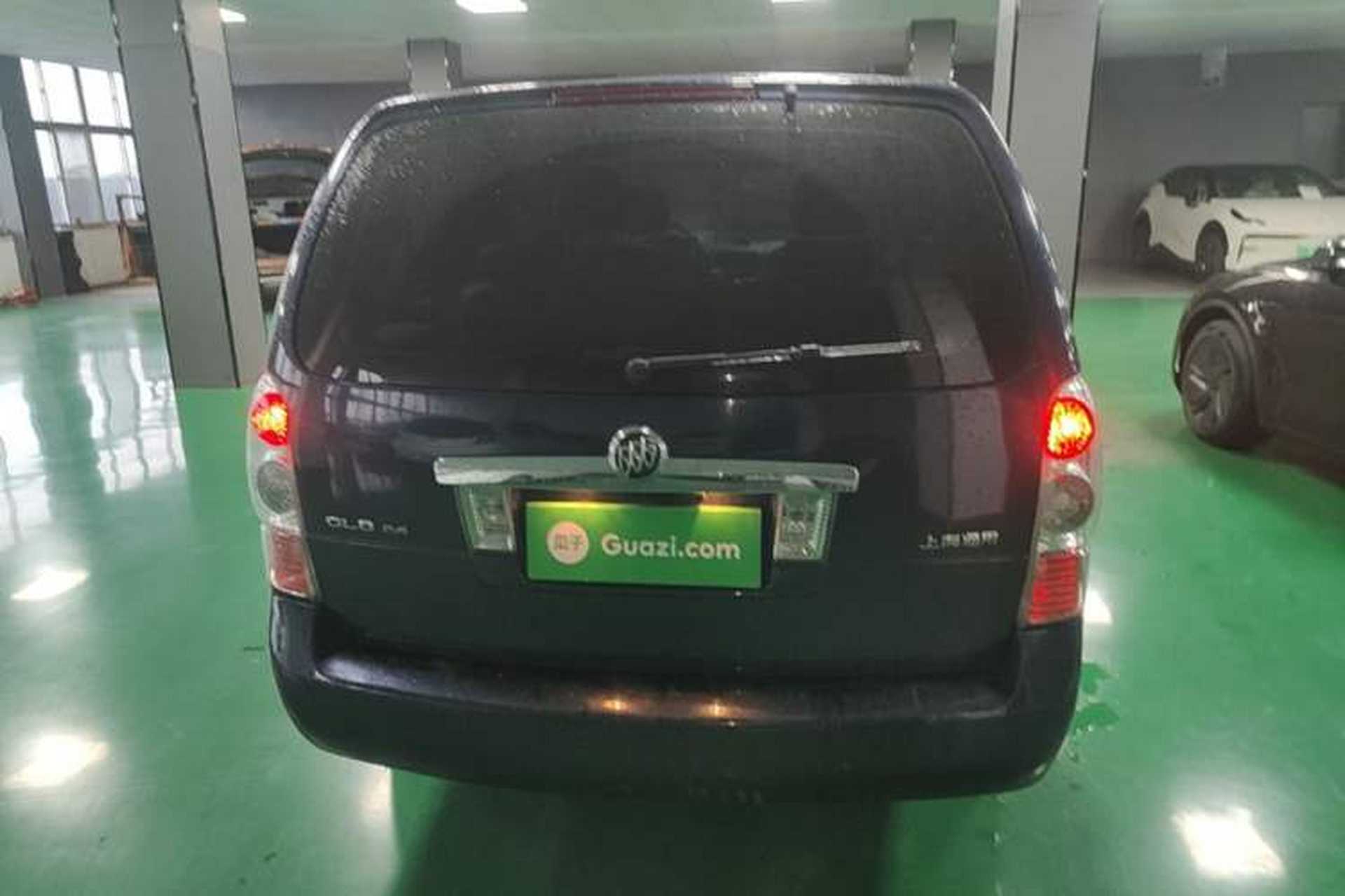 Used Buick GL8 2014 2.4L Classic Edition Rear