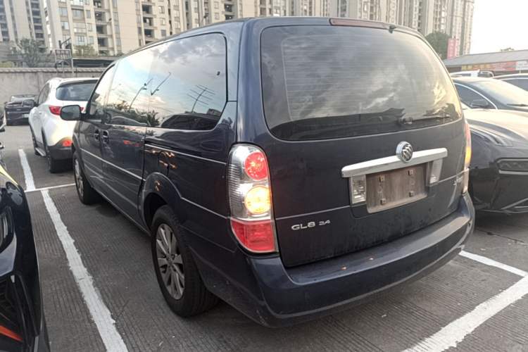 Used Buick GL8 2014 2.4L Classic Edition Rear Left 45 Deg