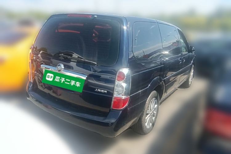 Used Buick GL8 2014 2.4L Classic Edition Rear Right 45 Deg