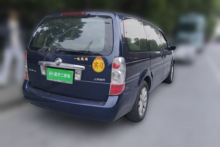 Used Buick GL8 2014 2.4L Classic Edition Rear Right 45 Deg