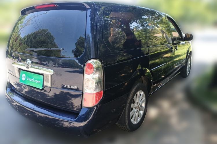 Used Buick GL8 2014 2.4L Classic Edition Rear Right 45 Deg
