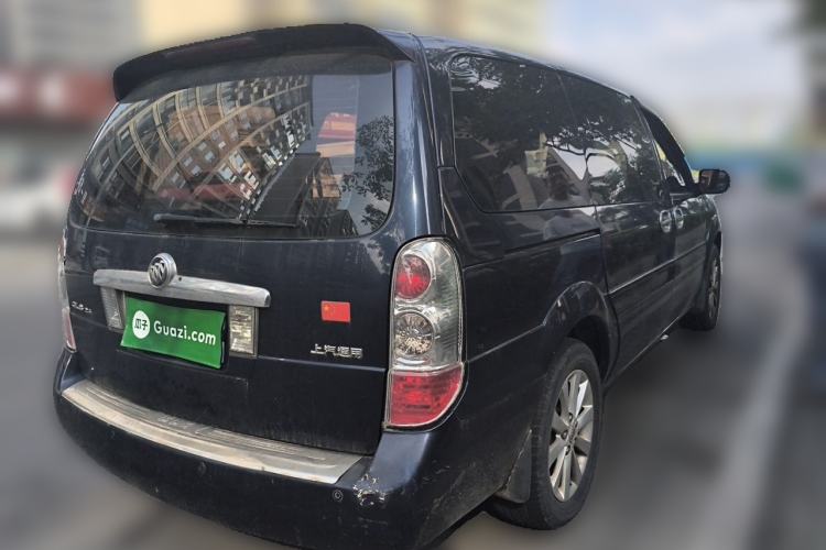 Used Buick GL8 2014 2.4L Classic Edition Rear Right 45 Deg