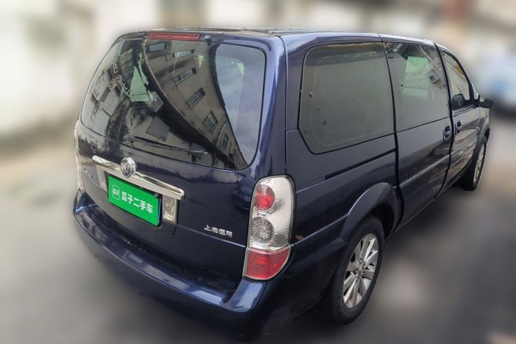 Used Buick GL8 2014 2.4L Classic Edition Rear Right 45 Deg